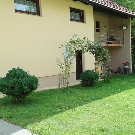 Apartment Luka Kuterevo Luaran gambar